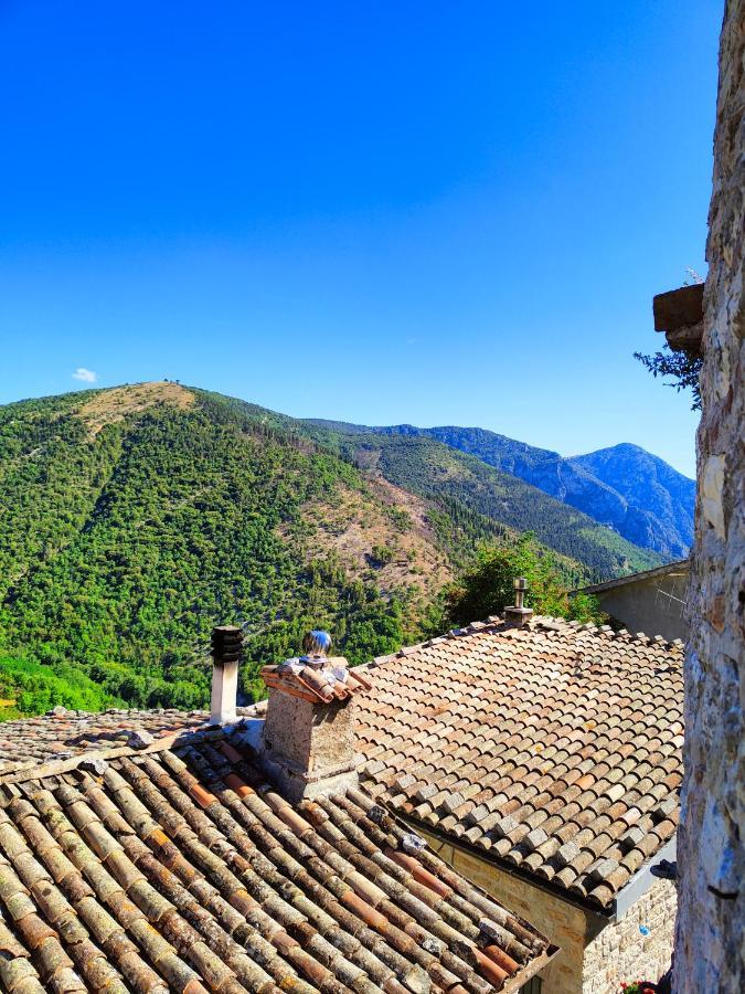 B&B Bivacco Frasassi Climbing & Trail Running House Genga  Zewnętrze zdjęcie