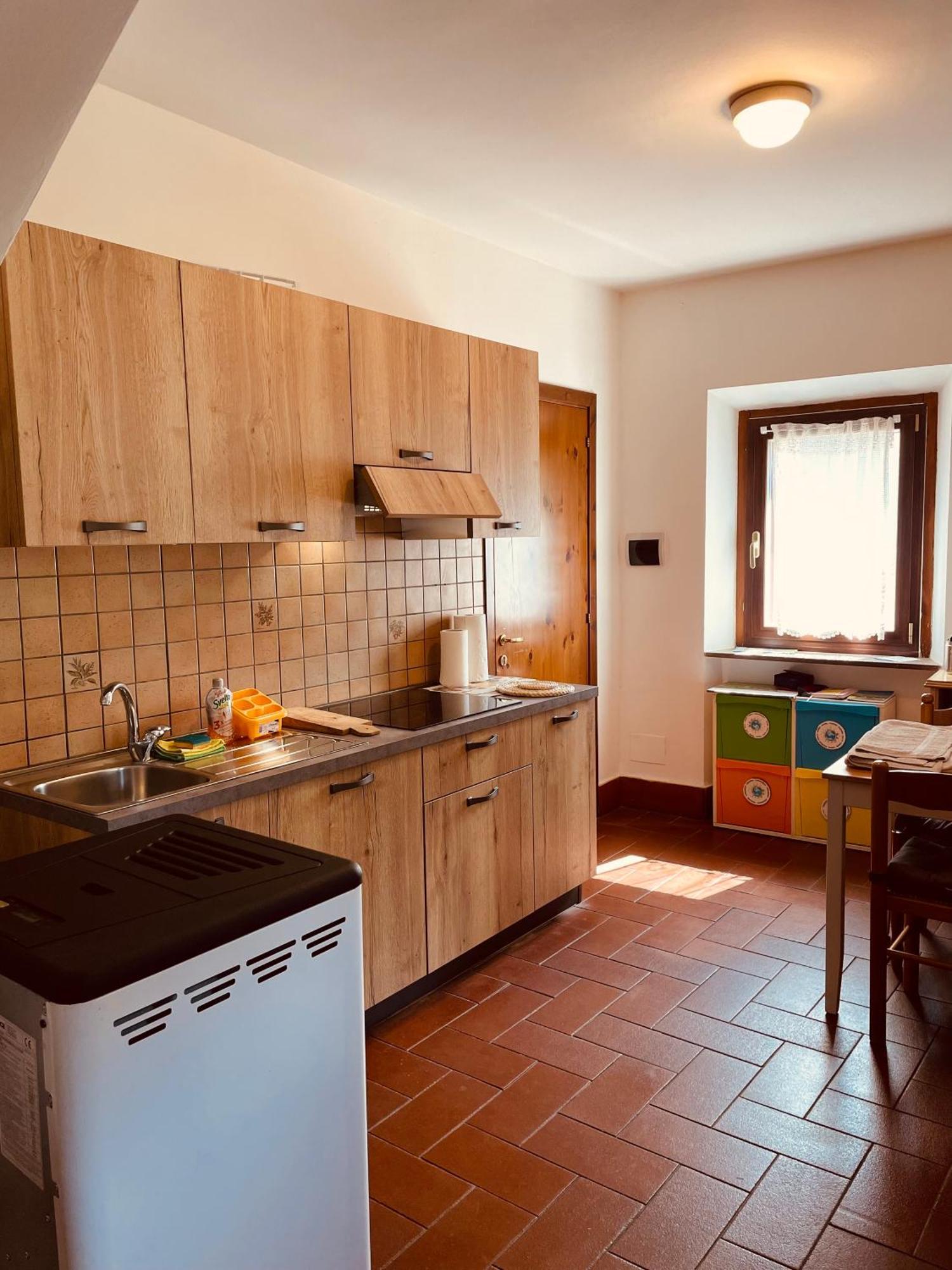 B&B Bivacco Frasassi Climbing & Trail Running House Genga  Zewnętrze zdjęcie