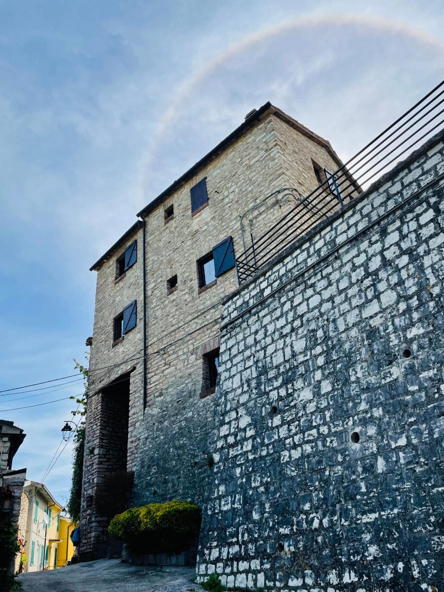 B&B Bivacco Frasassi Climbing & Trail Running House Genga  Zewnętrze zdjęcie