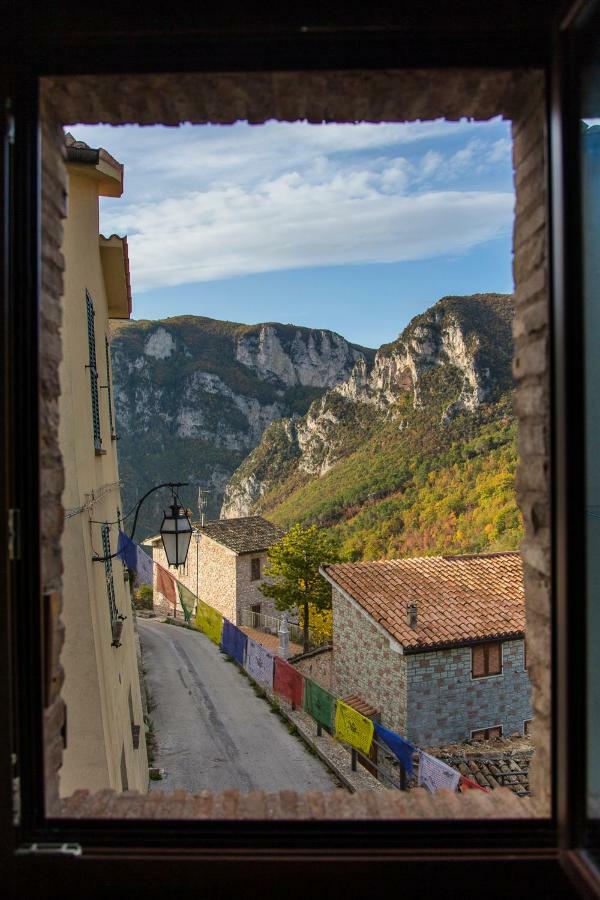 B&B Bivacco Frasassi Climbing & Trail Running House Genga  Zewnętrze zdjęcie
